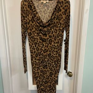 Michael Kors stretch knit leopard print dress. Rushed  on the sides. Very cute!
